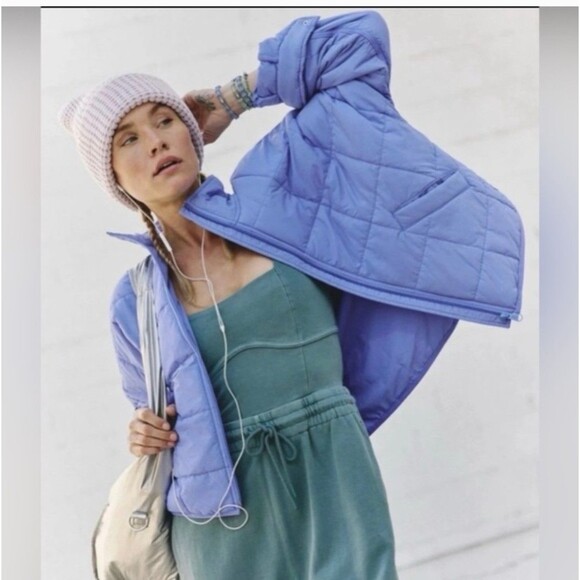 Free People Pippa Packable Puffer Jacket in Blue Blueberry Medium - Picture 4 of 13